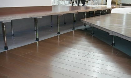 GIẢI PHÁP CHỐNG RUNG VÀ CÁCH ÂM CHO HỆ THỐNG SÀN NÂNG KỸ THUẬT